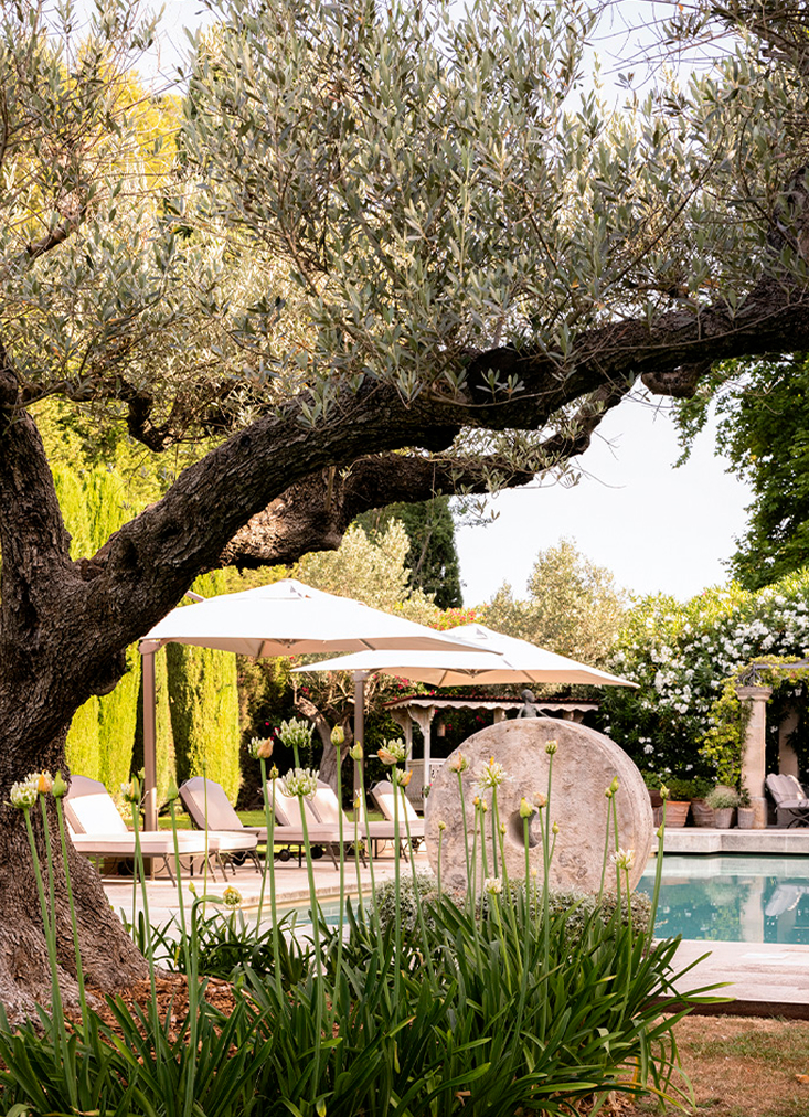 Hervé Baume wrought-iron poolside daybeds, Mas de Chabran.